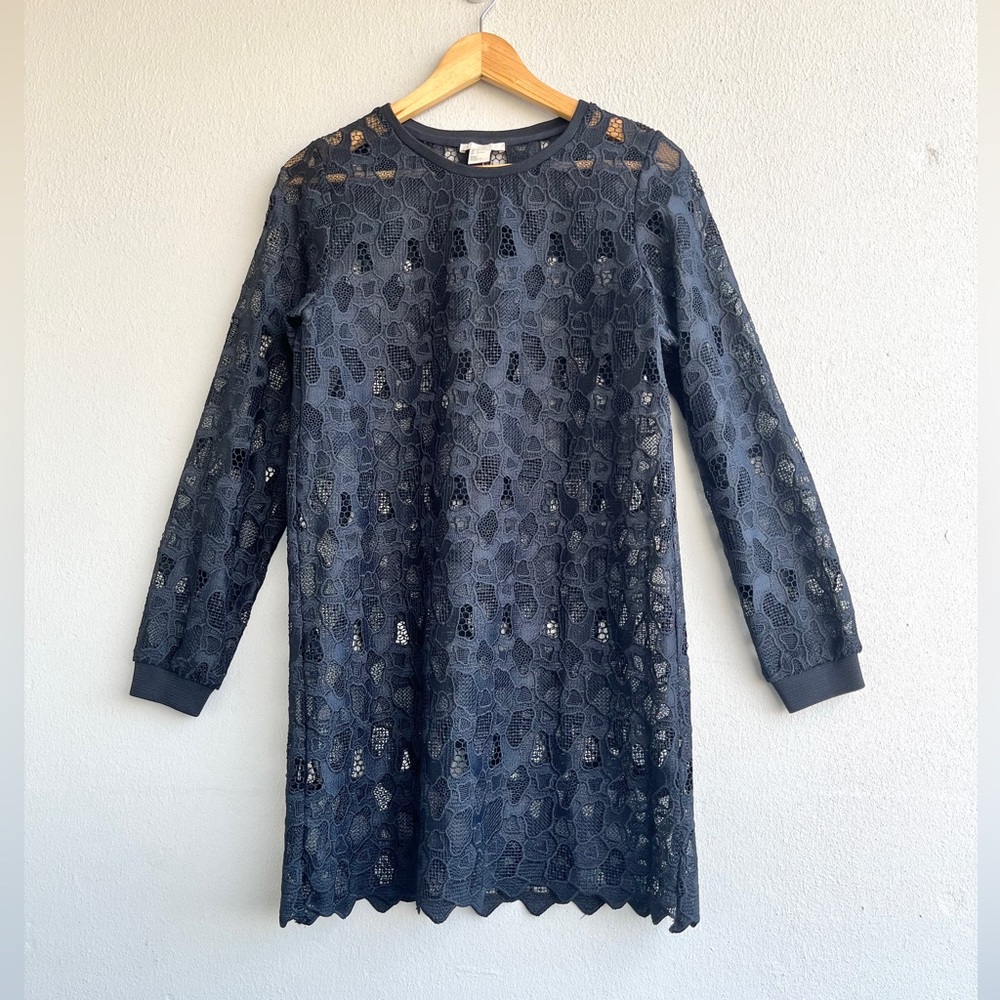 H&M | Dark Blue Lace Dress